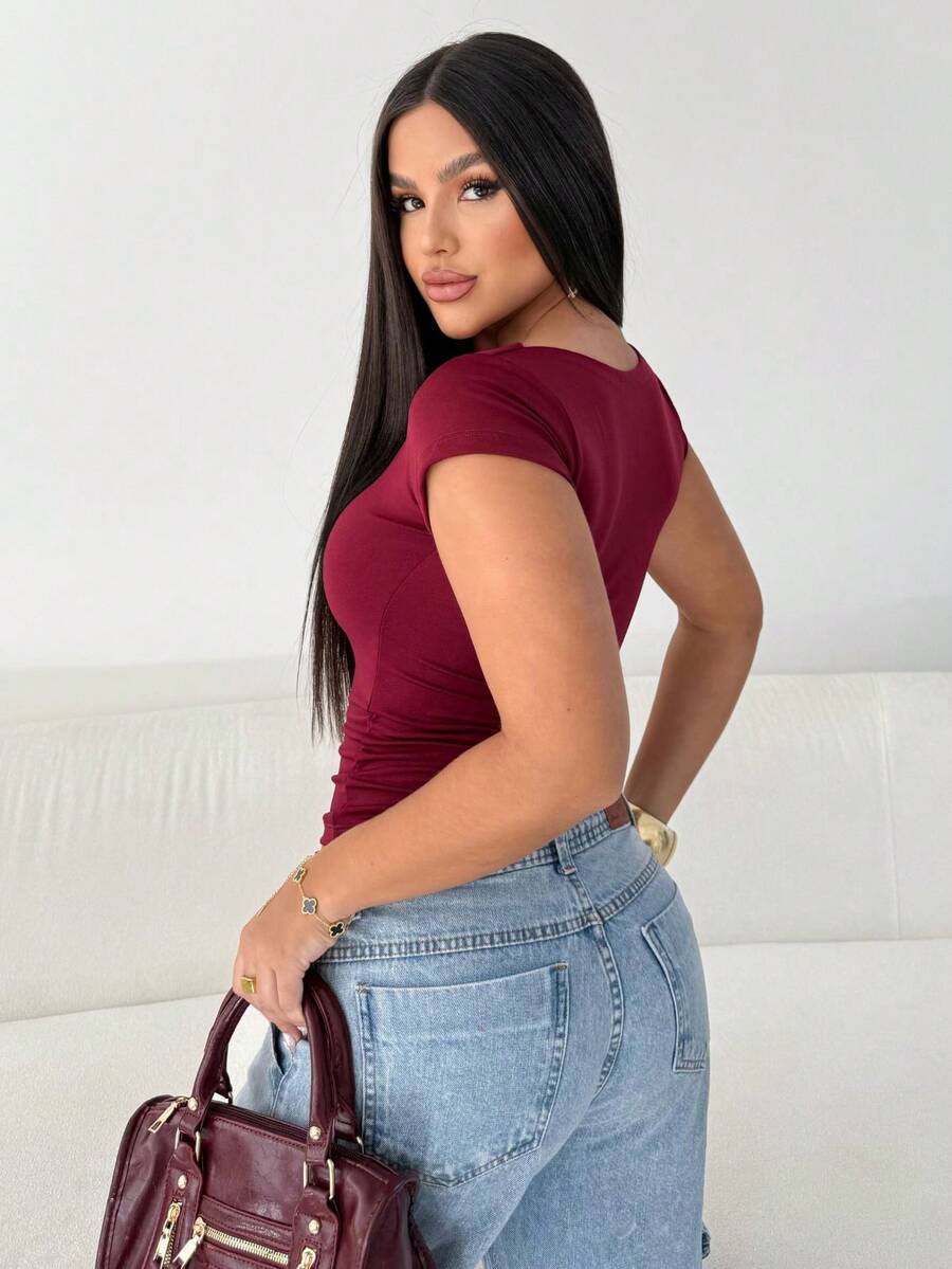 Blusa Feminina Básica Decote Quadrado Manga Curta Baby Look Moda Casual Versátil Blogueira Em Alta Gringa