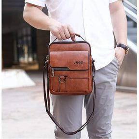 Bolsa Jeep em Couro + Brinde Porta Celular