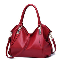 Bolsa Feminina July - Moderna e Espaçosa