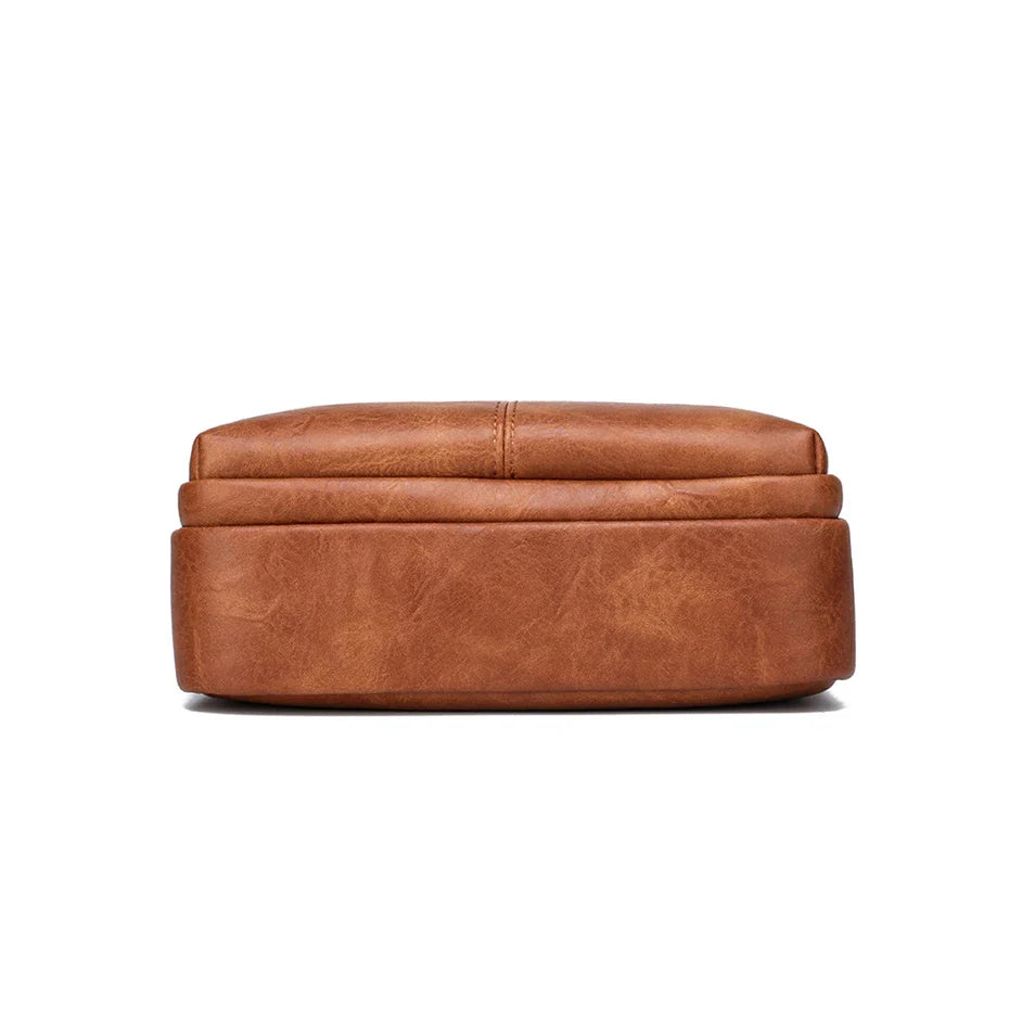 Bolsa Crossbody Jeep em Couro + Carteira
