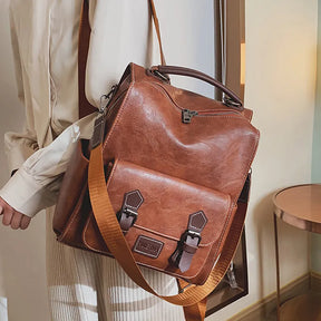 Mochila de Couro Feminina Modelo Vintage